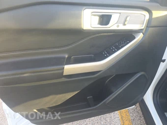 2023 Ford Explorer Limited - miniatura 9