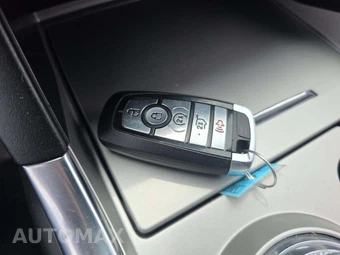 2023 Ford Explorer Limited - miniatura 8