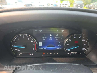 2023 Ford Explorer Limited - miniatura 9