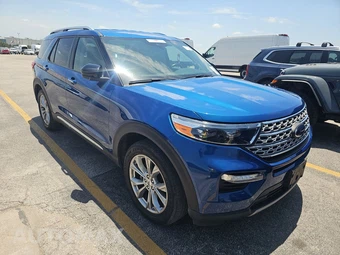 2023 Ford Explorer Limited - miniatura 3