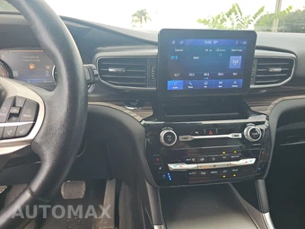 2023 Ford Explorer Limited – miniatura 11