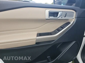 2023 Ford Explorer Limited – miniatura 9