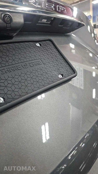 2023 Ford Explorer Limited - miniatura 30