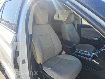 2023 Ford Explorer Limited - miniatura 8