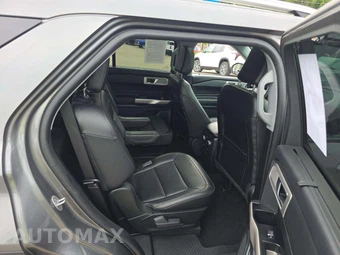 2023 Ford Explorer Limited - miniatura 17