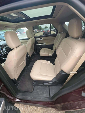 2023 Ford Explorer Limited - miniatura 13