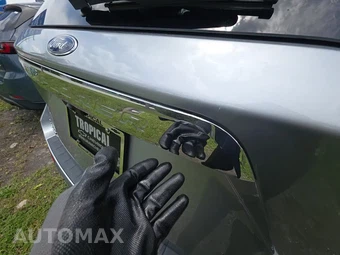 2023 Ford Explorer Limited - miniatura 25