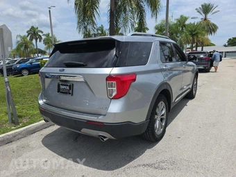 2023 Ford Explorer Limited - miniatura 3