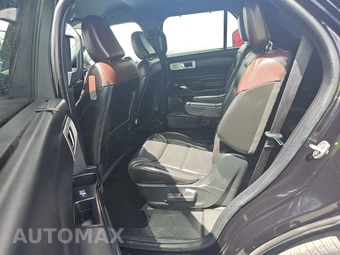 2023 Ford Explorer Platinum - miniatura 13