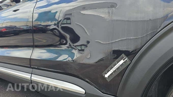 2023 Ford Explorer Platinum - miniatura 26