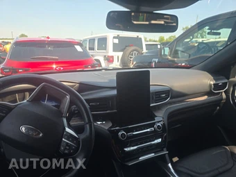 2023 Ford Explorer Platinum - miniatura 11