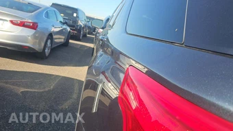 2023 Ford Explorer Platinum - miniatura 29