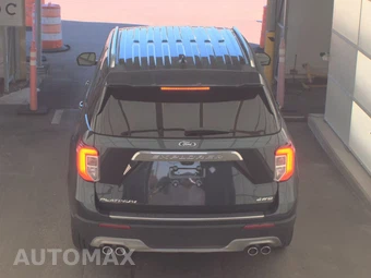 2023 Ford Explorer Platinum - miniatura 5