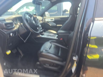 2023 Ford Explorer Platinum - miniatura 7