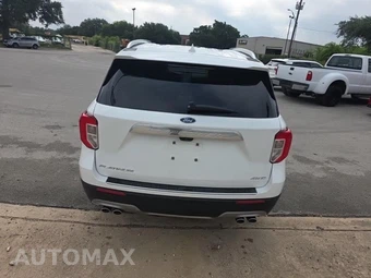 2023 Ford Explorer Platinum - miniatura 5