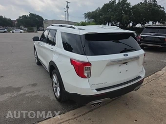 2023 Ford Explorer Platinum - miniatura 6