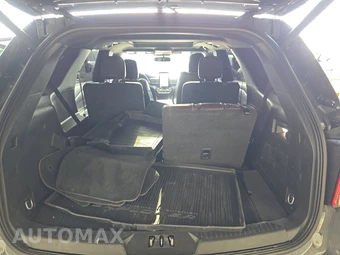 2023 Ford Explorer Platinum - miniatura 17
