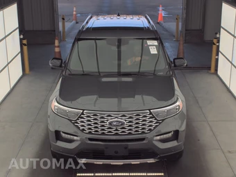 2023 Ford Explorer Platinum - miniatura 2