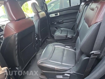 2023 Ford Explorer Platinum - miniatura 16
