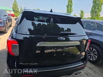 2023 Ford Explorer Platinum - miniatura 5
