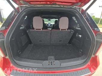 2023 Ford Explorer Platinum - miniatura 12