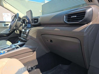 2023 Ford Explorer Platinum - miniatura 20