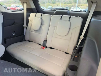 2023 Ford Explorer Platinum - miniatura 14