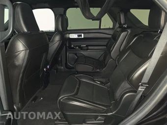 2023 Ford Explorer ST - miniatura 13