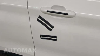 2023 Ford Explorer ST - miniatura 27