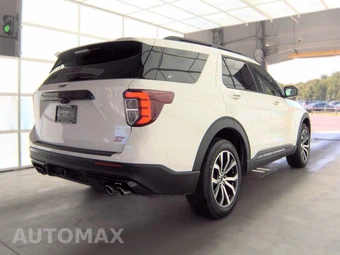 2023 Ford Explorer ST - miniatura 4