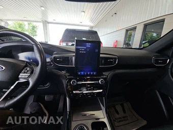 2023 Ford Explorer ST - miniatura 11
