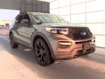 2023 Ford Explorer ST - miniatura 3