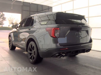 2023 Ford Explorer ST - miniatura 6