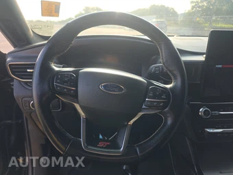 2023 Ford Explorer ST - miniatura 10
