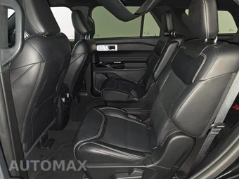 2023 Ford Explorer ST - miniatura 13