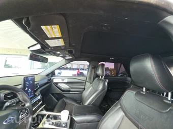 2023 Ford Explorer ST - miniatura 20