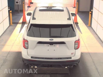 2023 Ford Explorer ST - miniatura 5