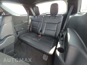 2023 Ford Explorer ST - miniatura 14