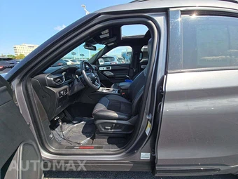 2023 Ford Explorer ST - miniatura 6