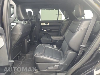 2023 Ford Explorer ST - miniatura 13