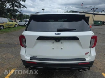 2023 Ford Explorer ST - miniatura 5