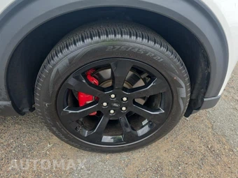 2023 Ford Explorer ST - miniatura 9