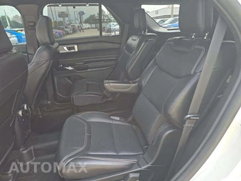 2023 Ford Explorer ST - miniatura 10