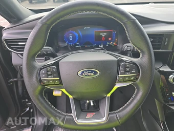2023 Ford Explorer ST - miniatura 10