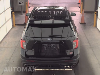 2023 Ford Explorer ST - miniatura 5