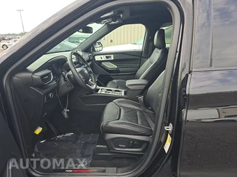 2023 Ford Explorer ST - miniatura 7