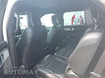 2023 Ford Explorer ST - miniatura 13