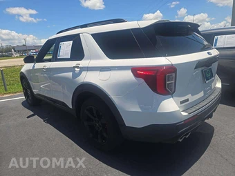 2023 Ford Explorer ST - miniatura 2