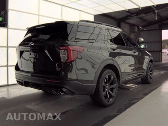 2023 Ford Explorer ST - miniatura 4