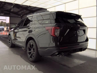 2023 Ford Explorer ST - miniatura 6